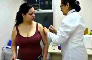  Saiba como será oferta de vacina que previne bronquiolite em bebês 